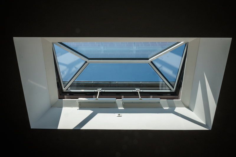 Lamilux FW Hipped Roof